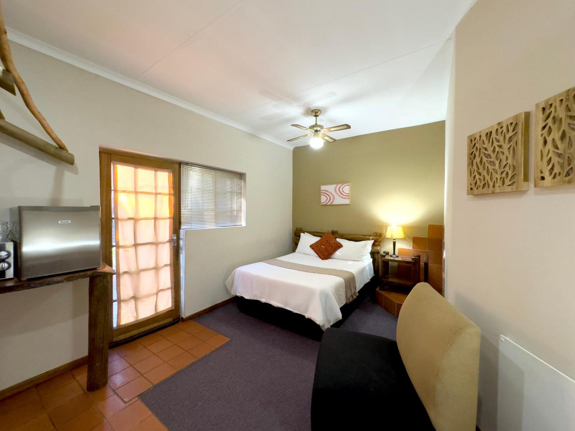 Centurion Guest House&Lodge Extérieur photo