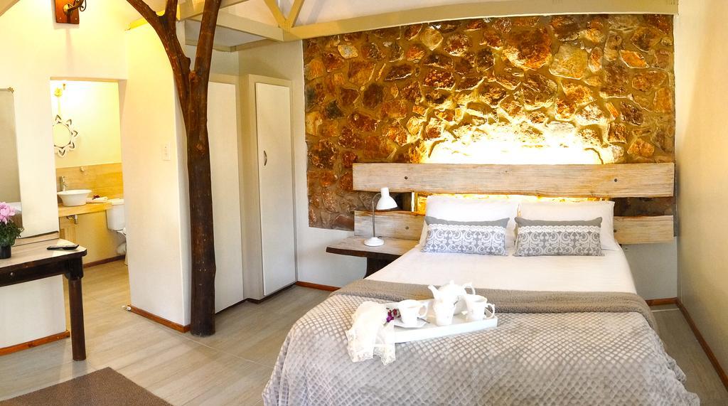 Centurion Guest House&Lodge Extérieur photo